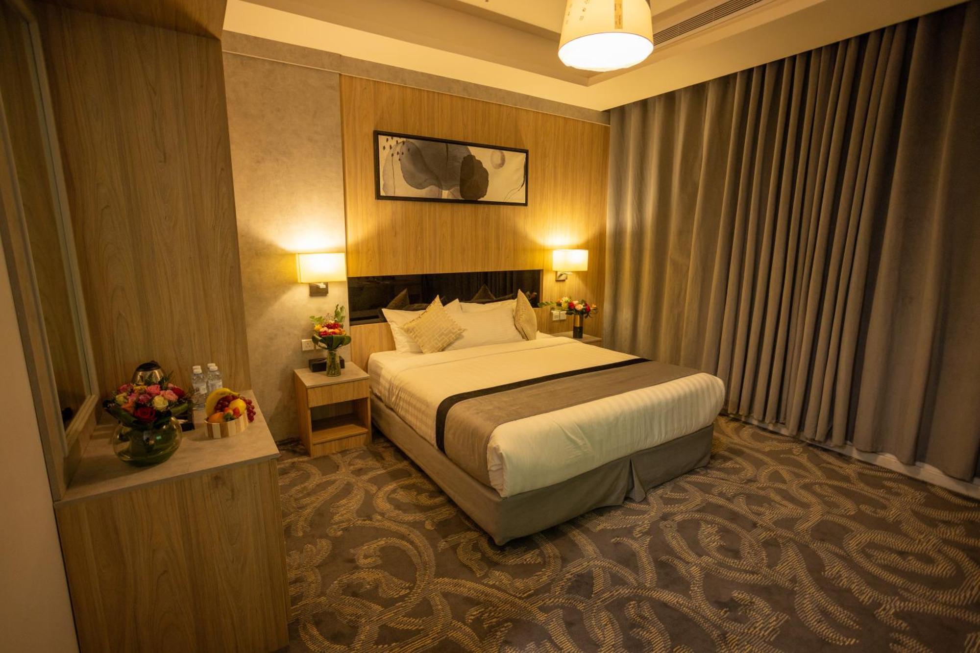 Laten Suites Andalus Mall Dschidda Exterior foto